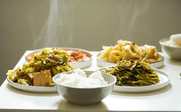 What are the secrets to a perfect British roast dinner?