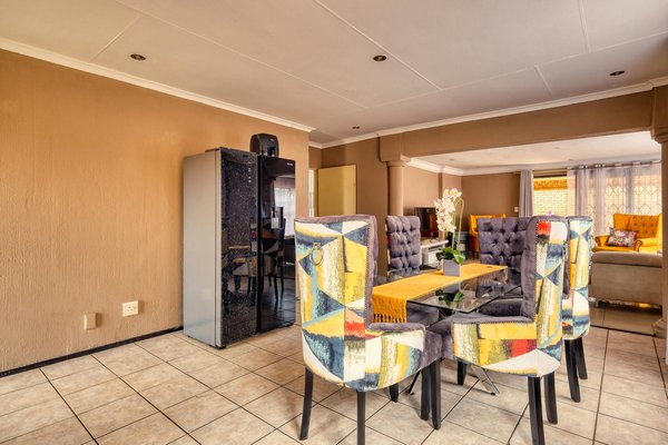 What are the top UK home design trends for 2024?